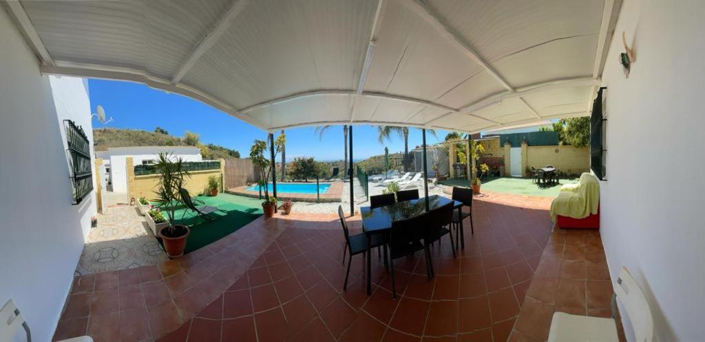 Villa la Paz Benajarafe Esterno foto
